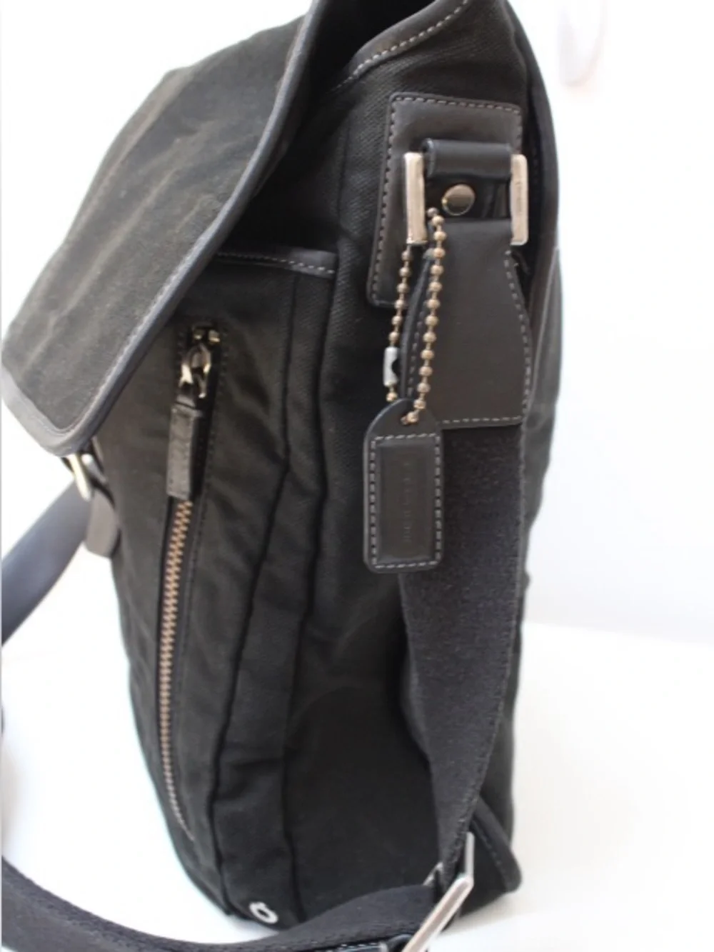 Vintage Coach messenger bag